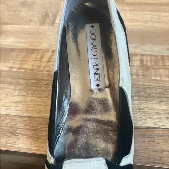 Vintage Donald Pliner Cow Print Loafers 🐄 - Picture 12 of 17